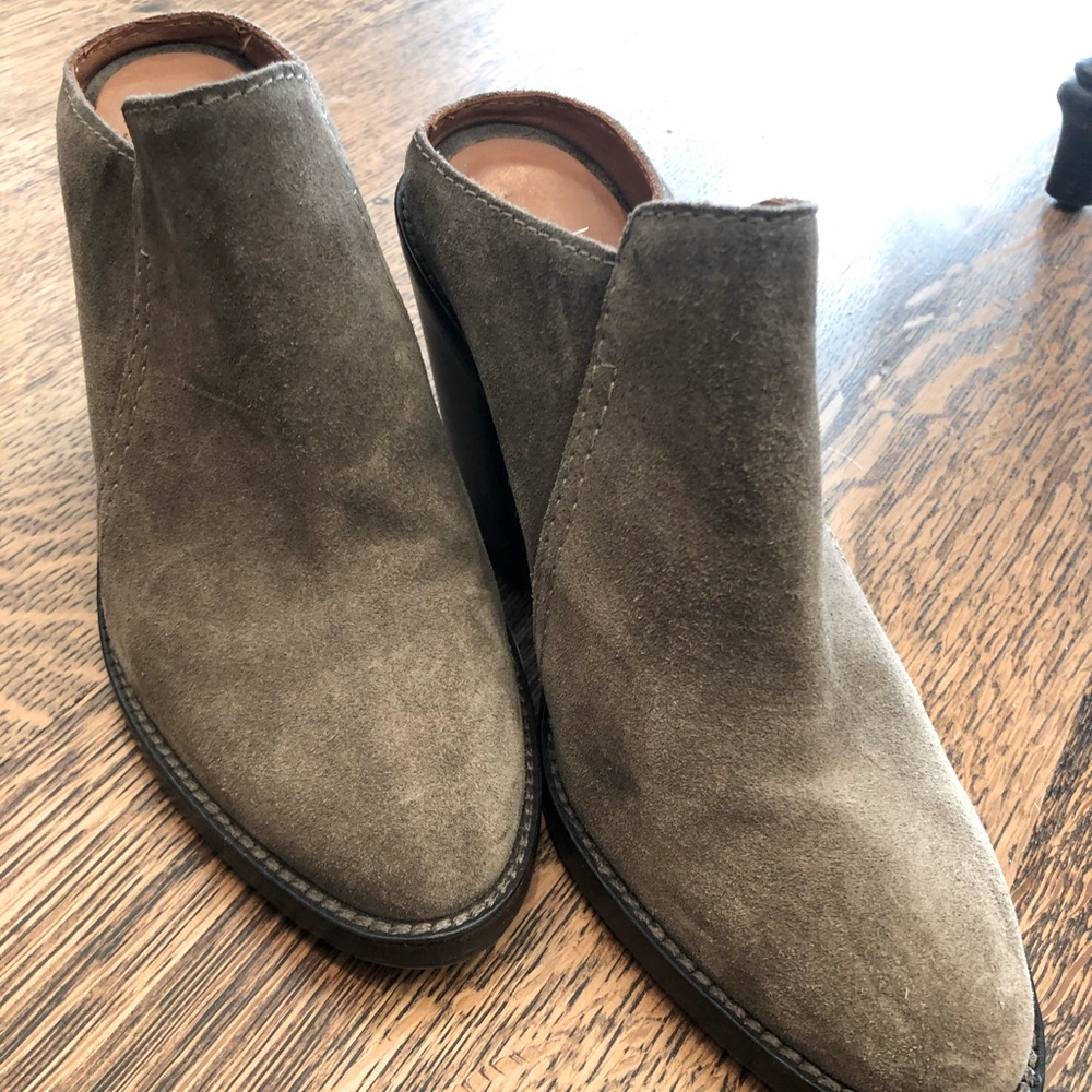 Aquatalia Booties Suede Leather Boots Made in Italy